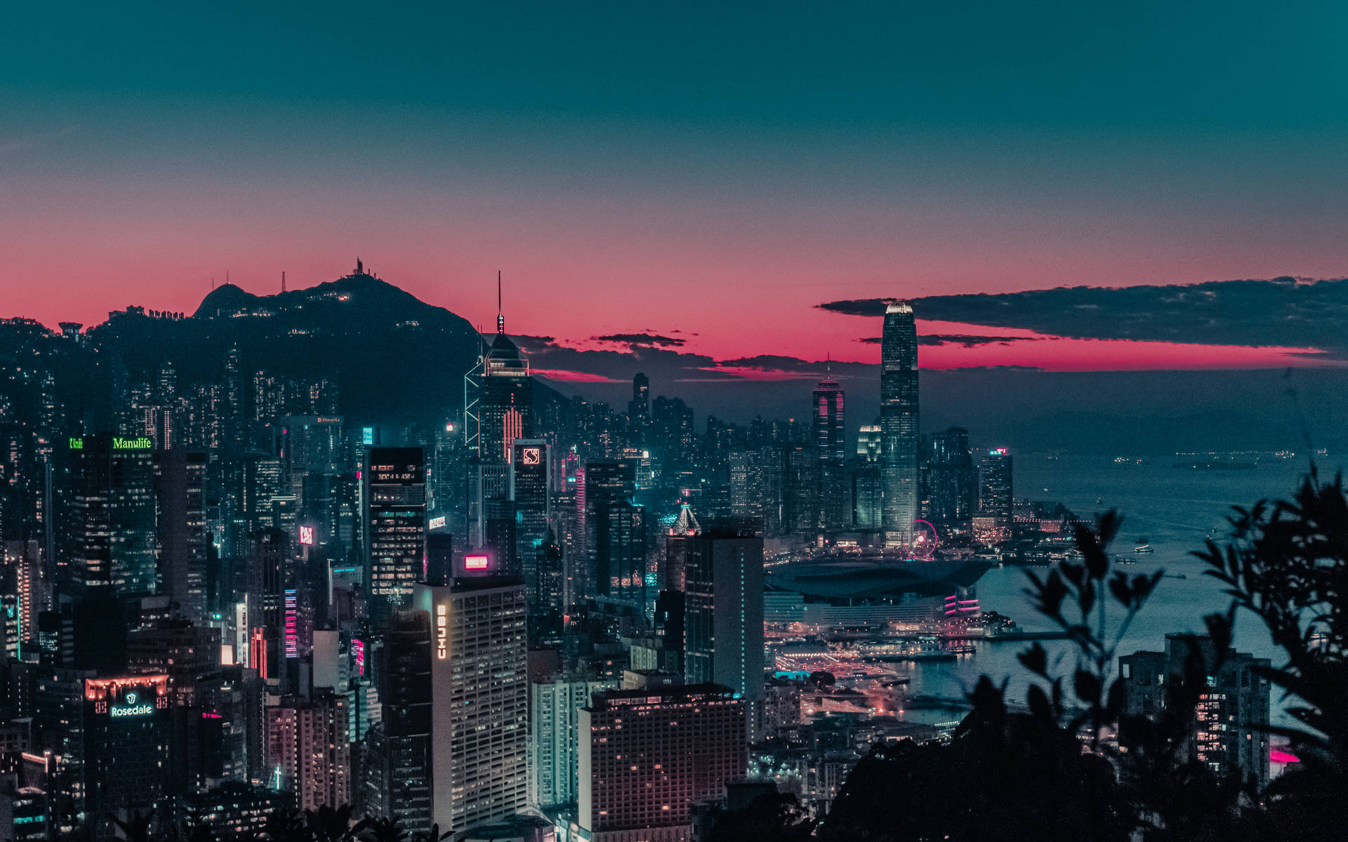 香港粉紅深綠夜空壁紙