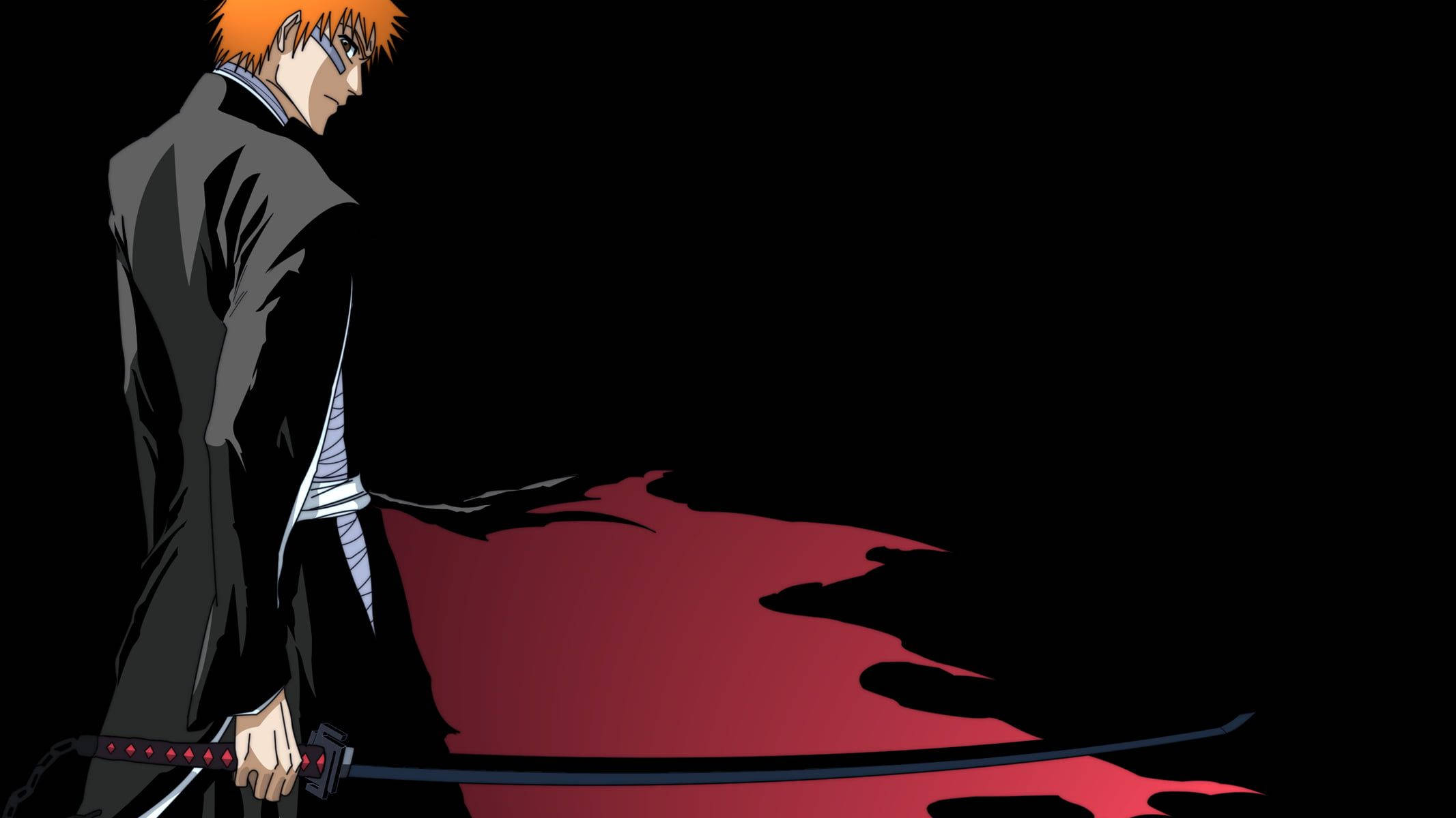 《死神》決心戰鬥的 Ichigo Kurosaki 壁紙 — 橙色頭髮和劍的動漫角色站在黑暗背景中，下方有紅色液體飛濺。