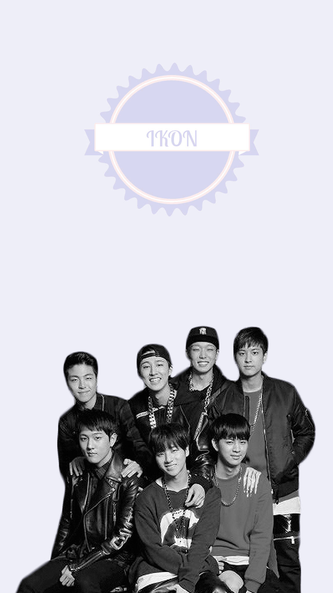 K-pop 組合 IKON 的七位成員以黑白造型擺姿勢，上方有標誌。