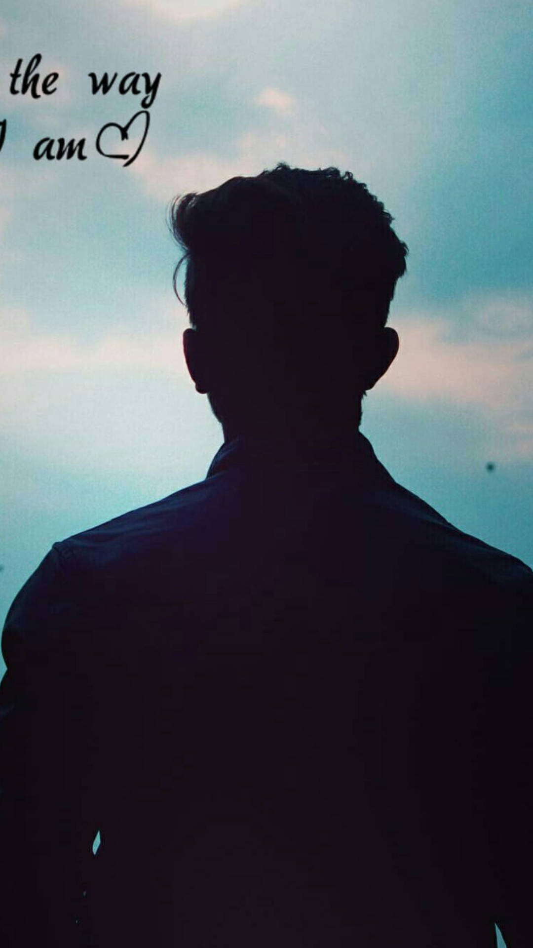 背影男性剪影 Instagram 個人頭像 壁紙 — 一個人嘅剪影企喺柔和藍天前面，角落有手寫文字。