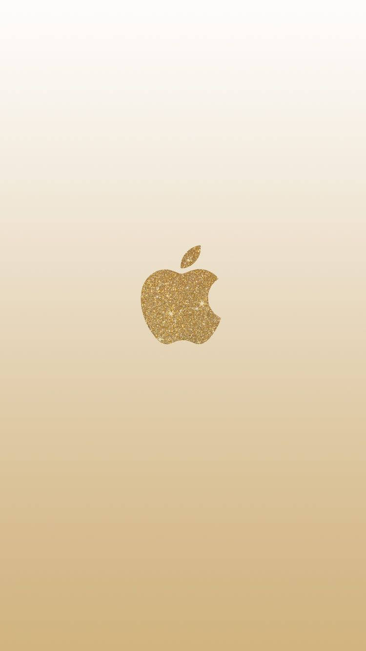 以 iPhone 6s 金色重新定義優雅 壁紙 — 金色閃粉Apple標誌居中於柔和漸變米色背景上。