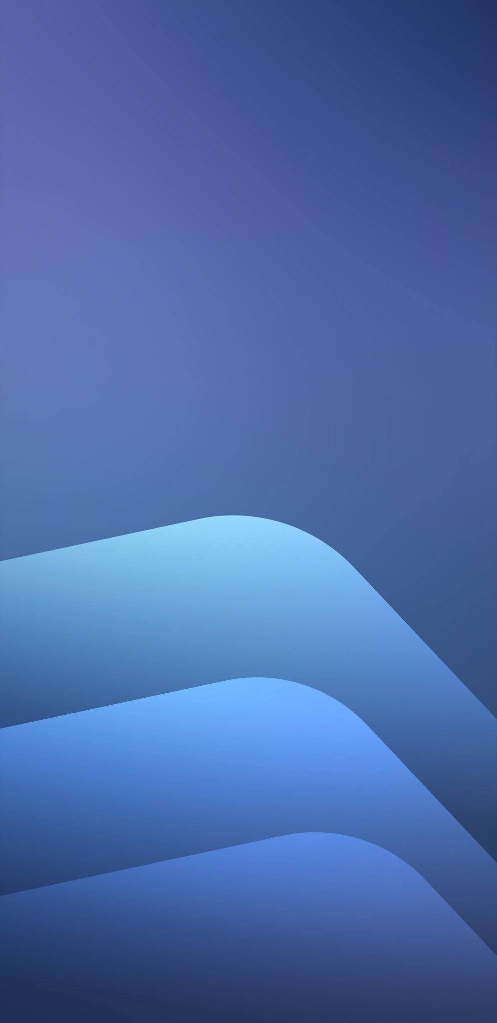 以時尚深藍iPhone展現自我 壁紙 — 柔和的漸變藍色抽象形狀在寧靜的暮色天空中輕輕彎曲。