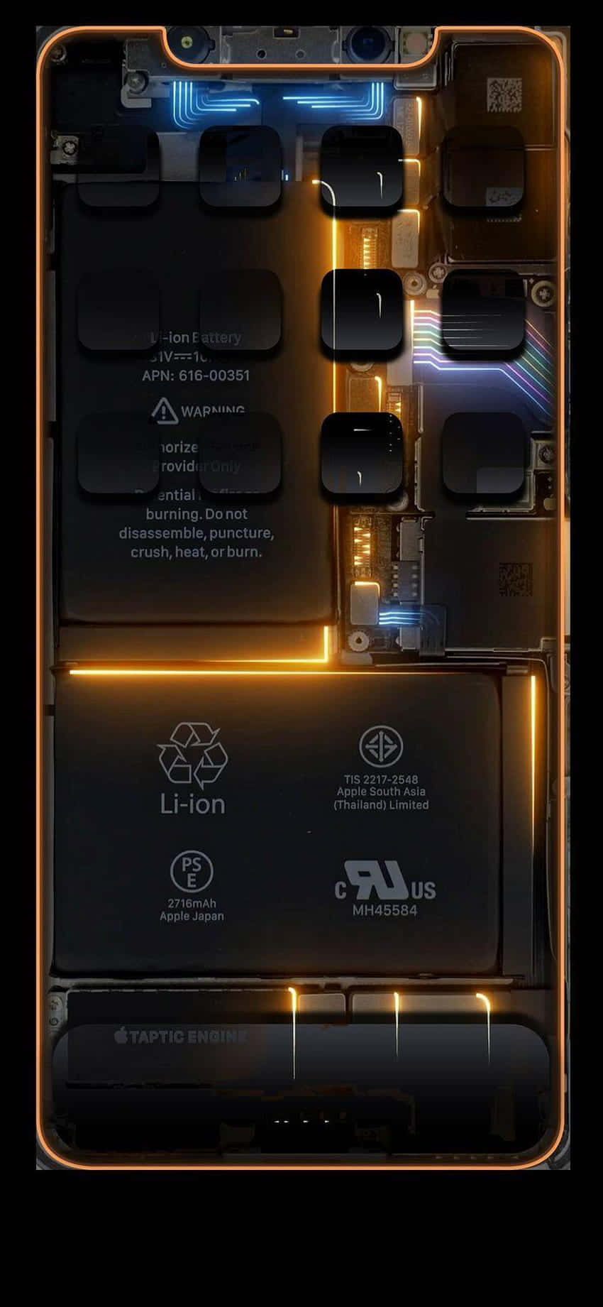 智能手機內部組件在霓虹燈下發光的特寫。