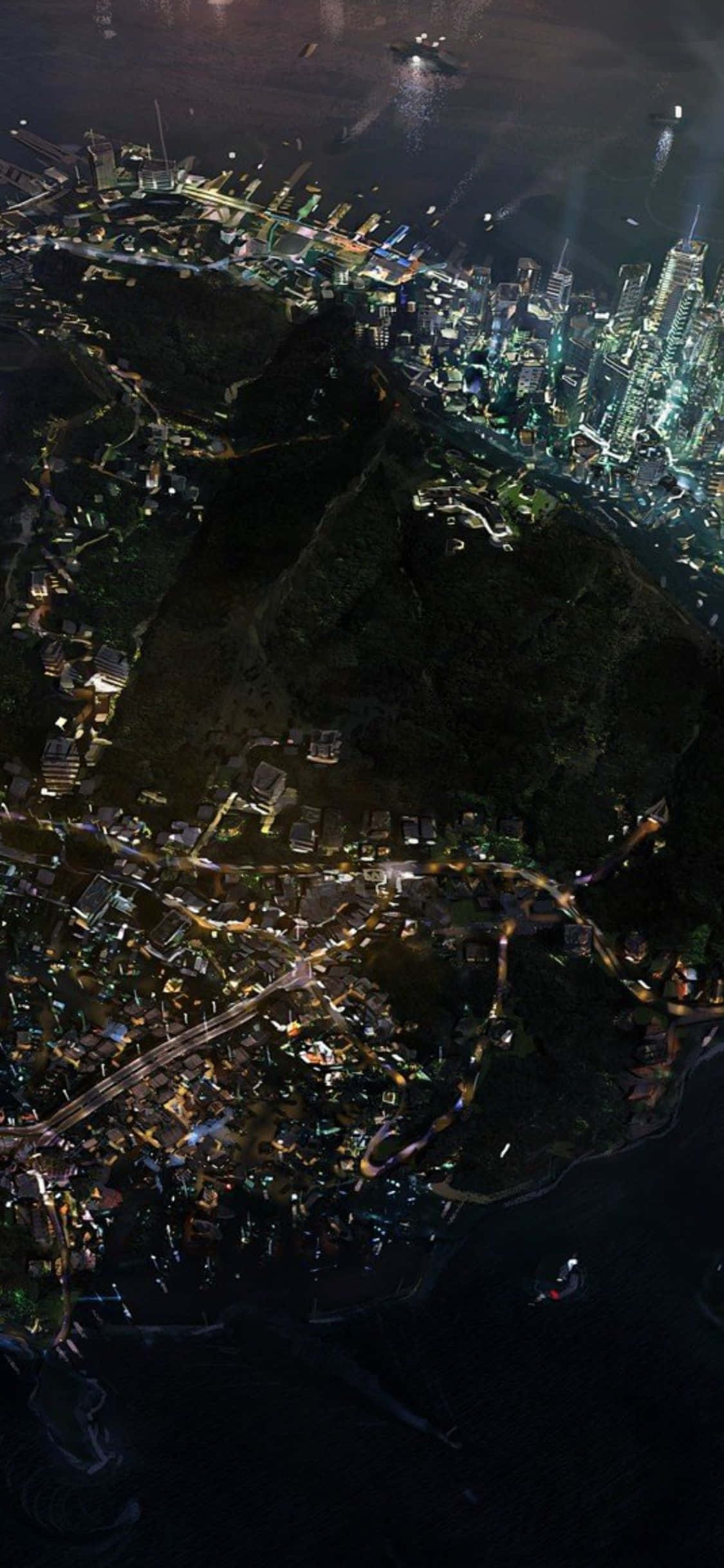 iPhone XS《Sleeping Dogs》香港空中背景 壁紙 — 夜晚鳥瞰一座依傍黑暗山脈的廣闊城市，發光的燈光照亮街道和建築物。