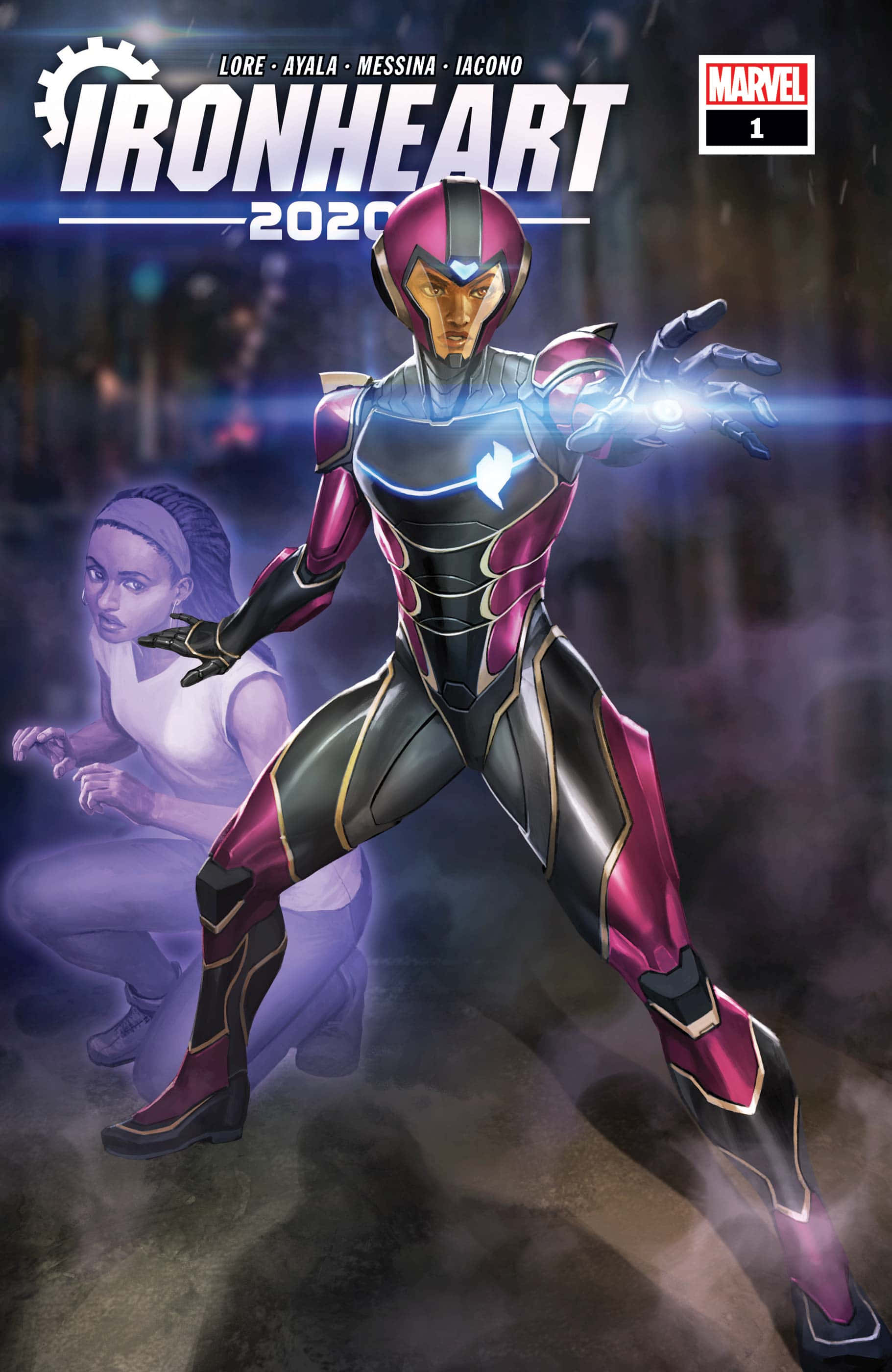 Ironheart 桌布 壁紙 — Ironheart 身穿時尚的洋紅色和黑色裝甲，在煙霧彌漫的城市背景下，手持發光護手擺出姿勢。