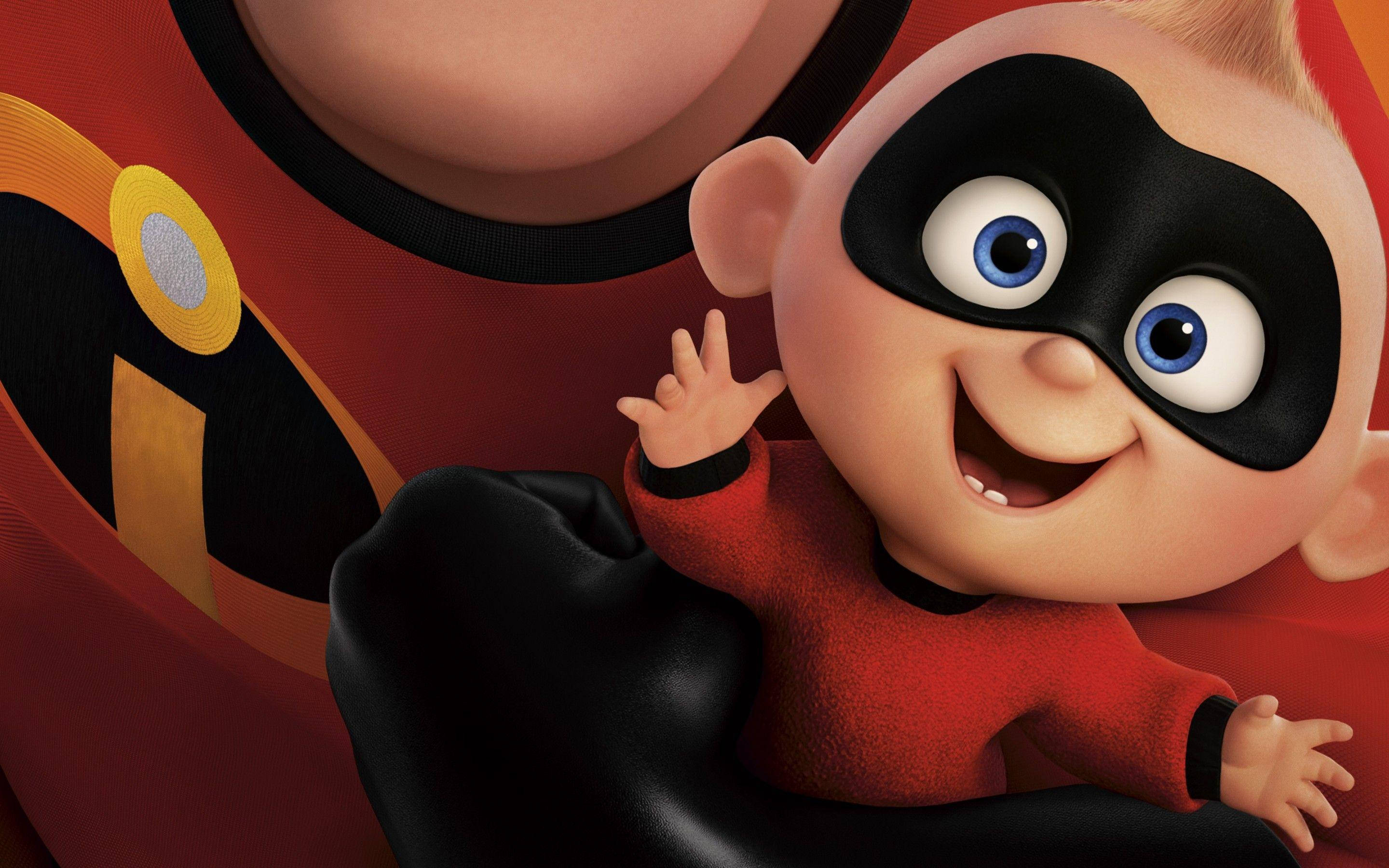 Jack Jack 微笑 壁紙 — 一個開心的動畫嬰兒超級英雄，穿著紅色套裝和黑色面具，在鮮豔的紅色背景前快樂地揮手。
