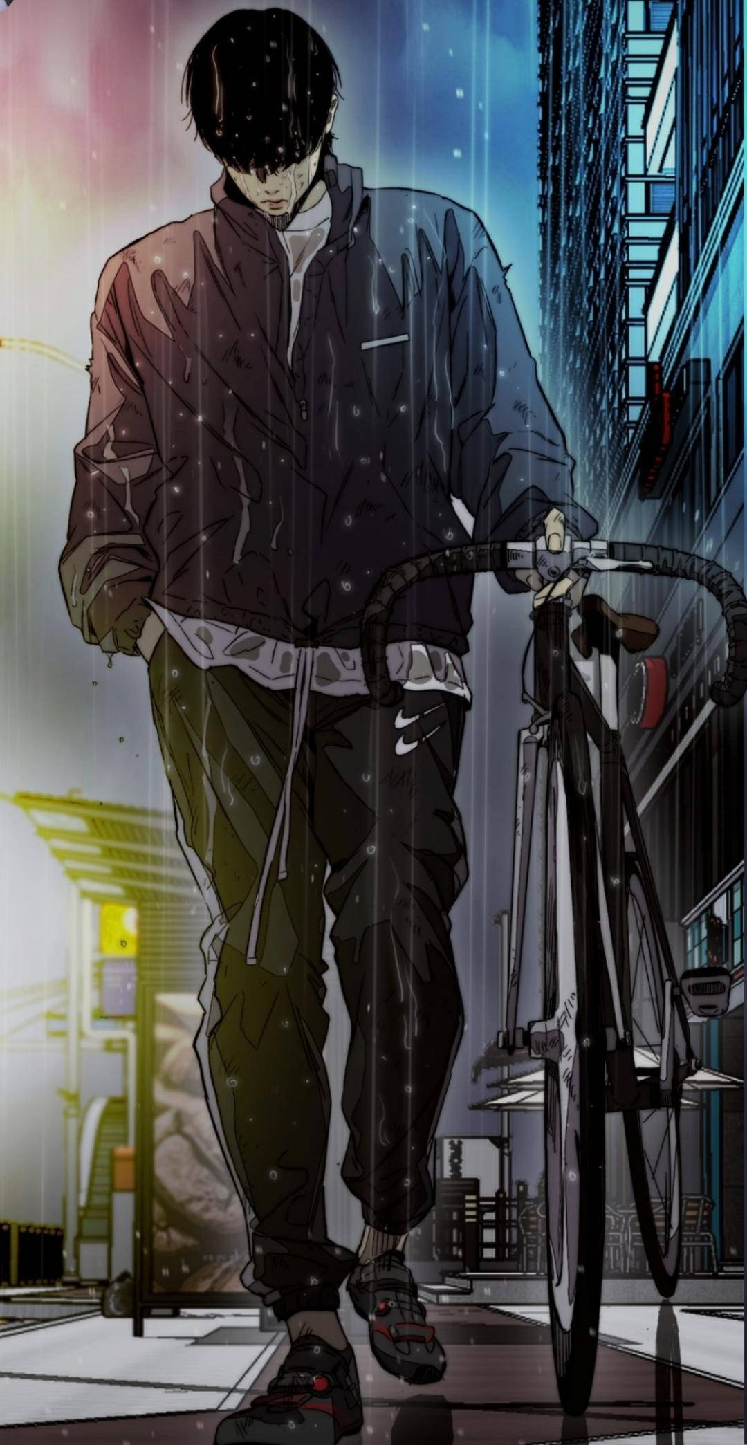 Jay Jo 雨中騎車 壁紙 — 一個孤獨的動畫男孩在閃爍的霓虹燈下，推著單車走過雨中的城市小巷。
