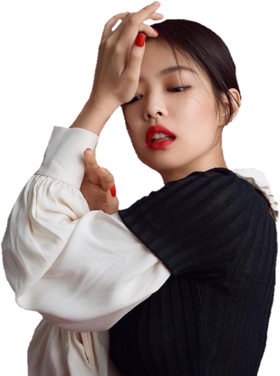 Jennie 紅唇黑衣優雅造型 壁紙 — 一位擁有鮮豔紅唇和相配指甲的女性，在純黑背景前擺姿勢，一隻手輕輕觸碰額頭。