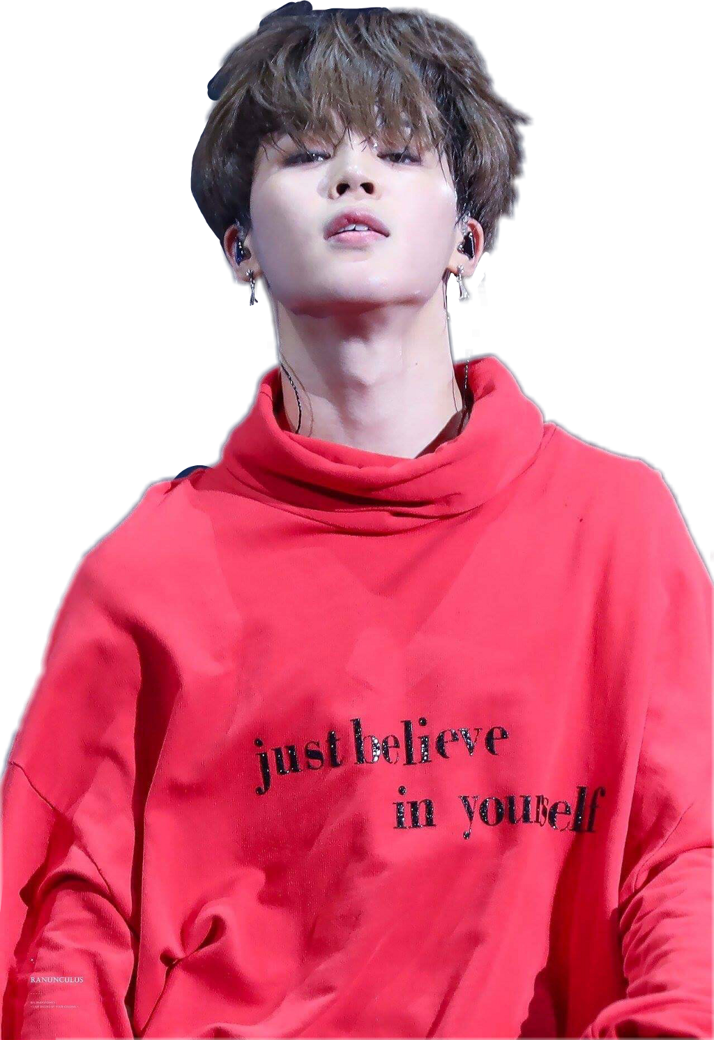 Jimin紅色衛衣靈感造型 壁紙 — 一個棕色亂髮的年輕男子穿著一件鮮紅色連帽衫，上面印有just believe in yourself字樣，背景為黑色。