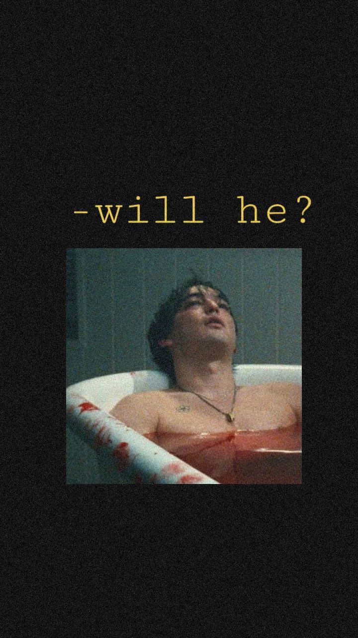 充滿血的浴缸中的男人，文字「他會嗎？」