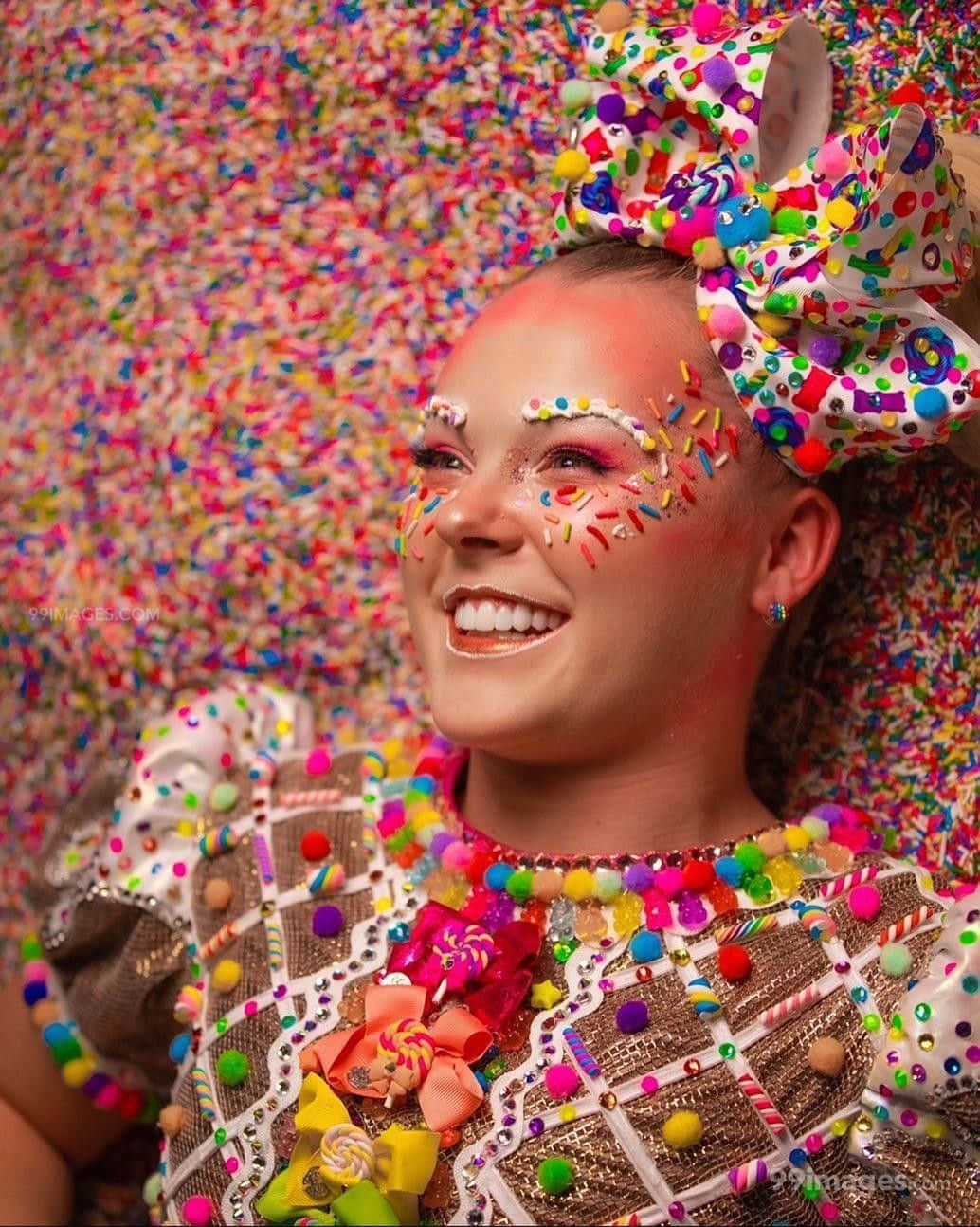 Jojo Siwa 背景 壁紙