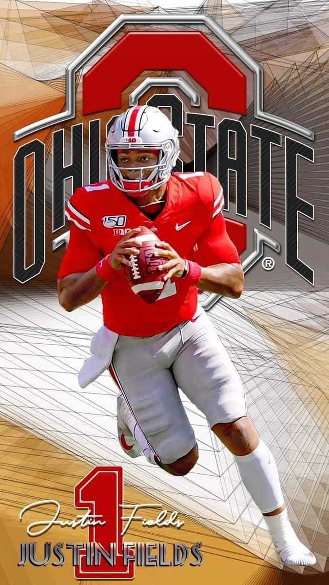 俄亥俄州立大學美式足球員 Justin Fields 身穿1號球衣比賽中。