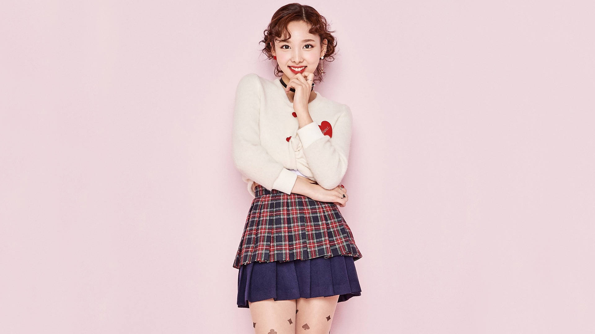 韓國女團TWICE成員娜恩可愛概念照