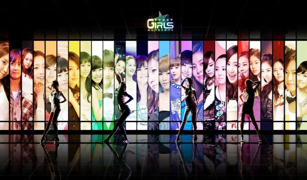 K-pop 樂隊親密合照 壁紙 — 舞者的剪影在光亮的攝影棚中，於色彩繽紛的女性肖像牆前擺出姿勢。