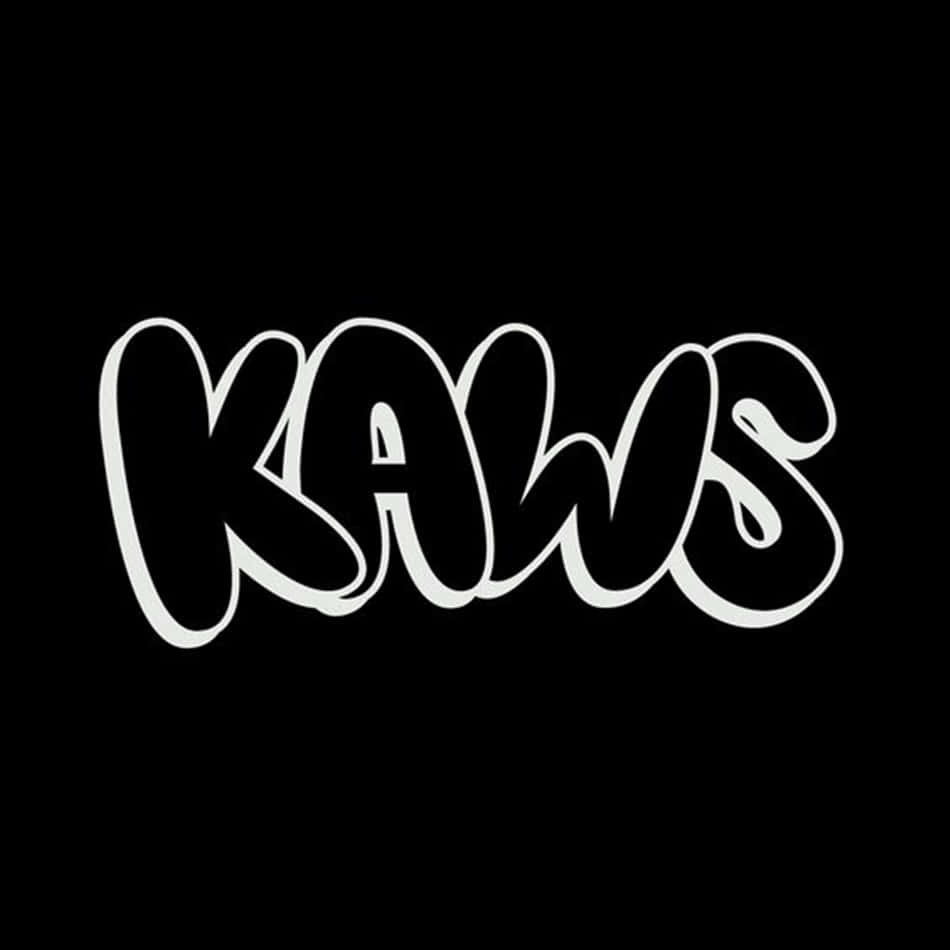 KAWS 黑白藝術作品 壁紙 — 大膽的白色塗鴉風格KAWS標誌，居中於純黑色背景上。