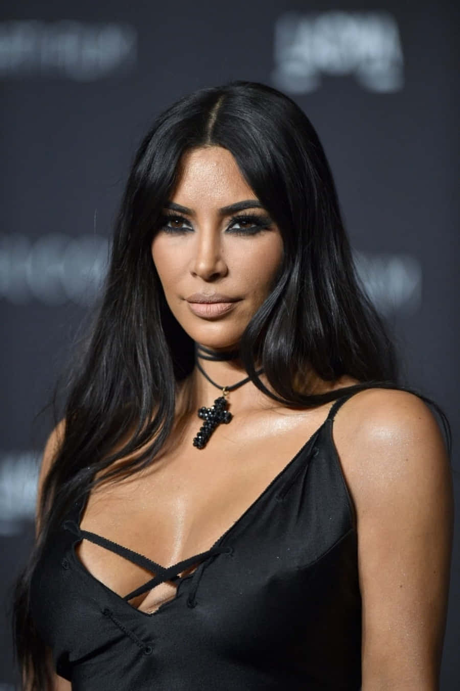 Kim Kardashian 喺「性感」頒獎禮 壁紙