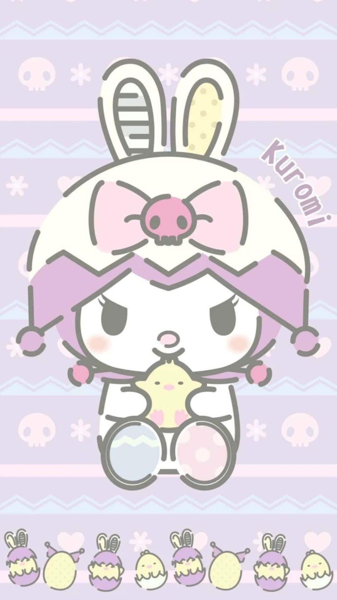 Kuromi Pattern 桌布 壁紙 — Kuromi 兔仔吉祥物喺條紋背景上，被粉彩骷髏頭同蛋包圍住，抱住一隻小雞。