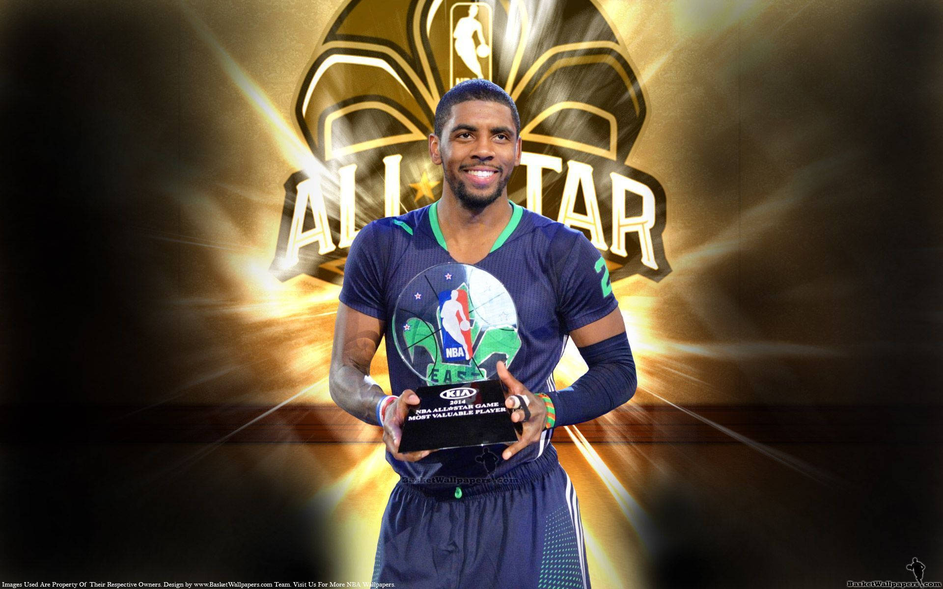 NBA全明星籃球運動員在發光的金色背景下高舉獎盃。