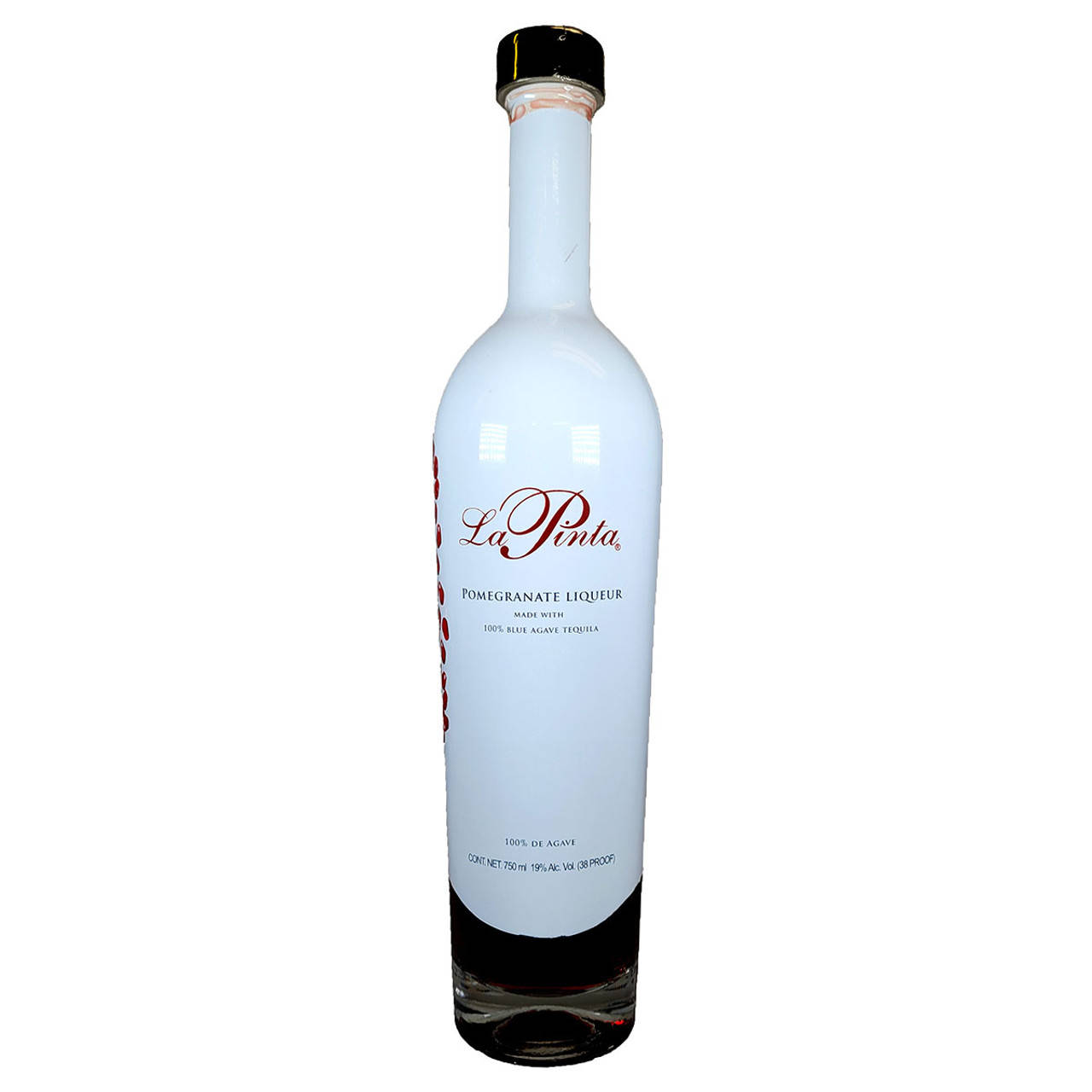 La Pinta石榴利口酒，白色標籤 壁紙 — La Pinta 石榴利口酒的時尚白色瓶子，帶有紅色手寫標籤和黑色蓋子，立在潔淨的白色背景前。