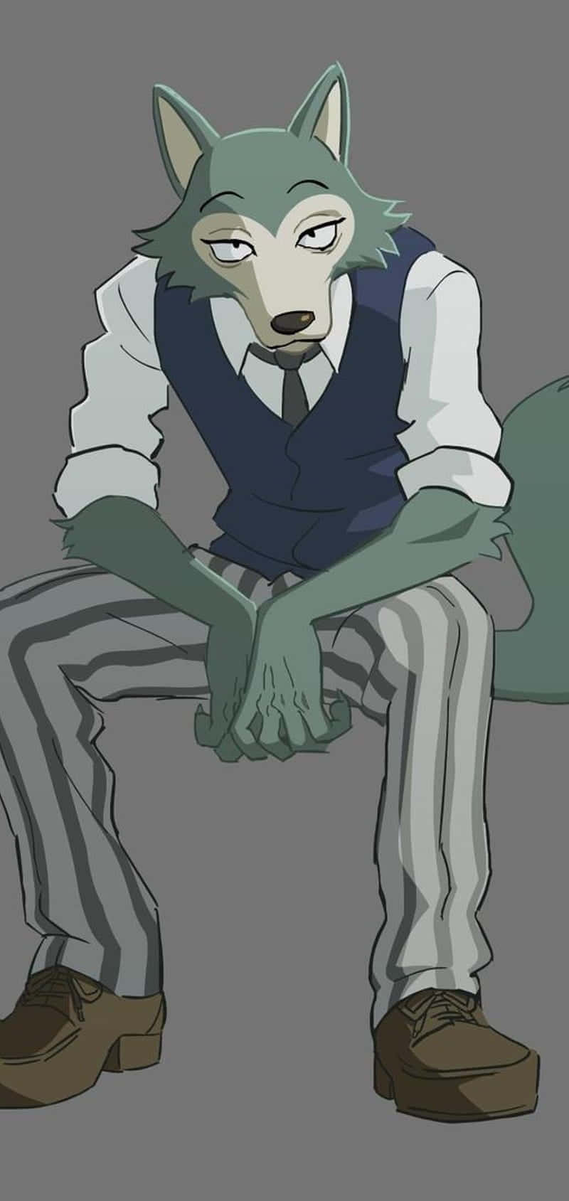 Legosi 的近距離特寫 壁紙 — 一隻綠色毛皮擬人化狼穿著背心和領帶，雙手合十坐在純灰色背景前。