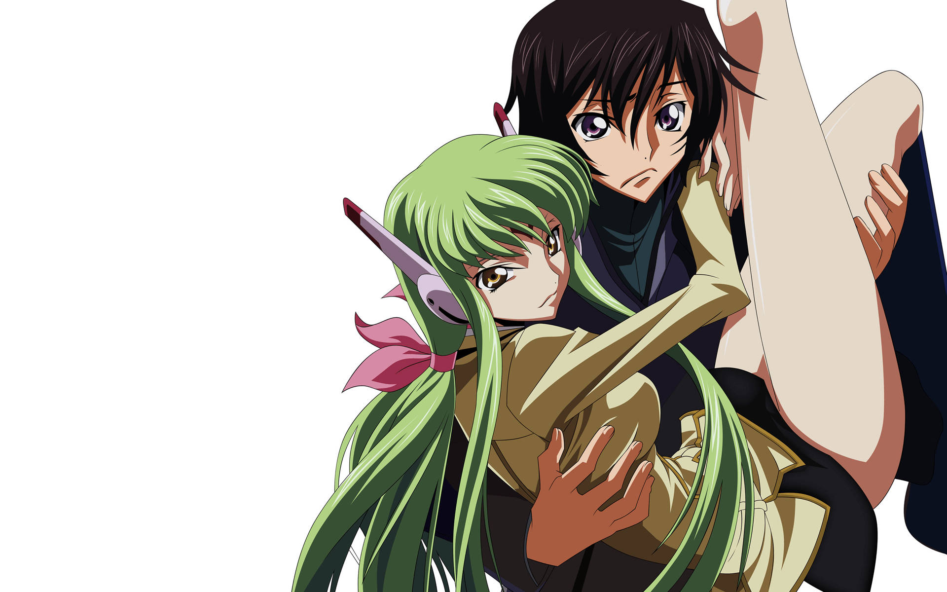 Lelouch Lamperouge 擁抱 C.C. 壁紙 — 兩個動漫角色在純白背景上緊緊擁抱，一個有綠色頭髮和粉紅色蝴蝶結，另一個有深色頭髮和嚴肅表情。