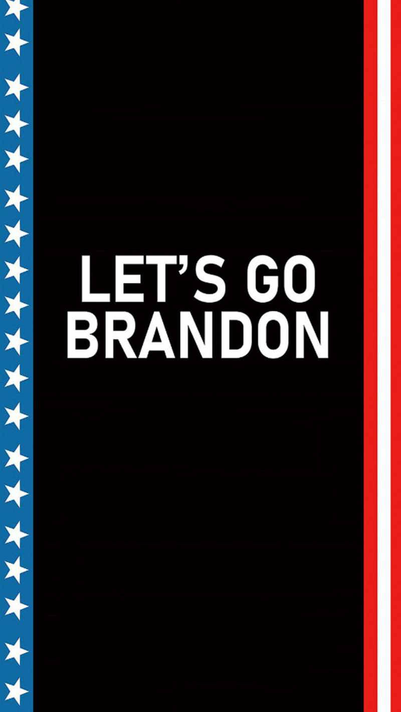 黑色背景，白色文字 LET'S GO BRANDON，兩側有美國國旗條紋和星星。
