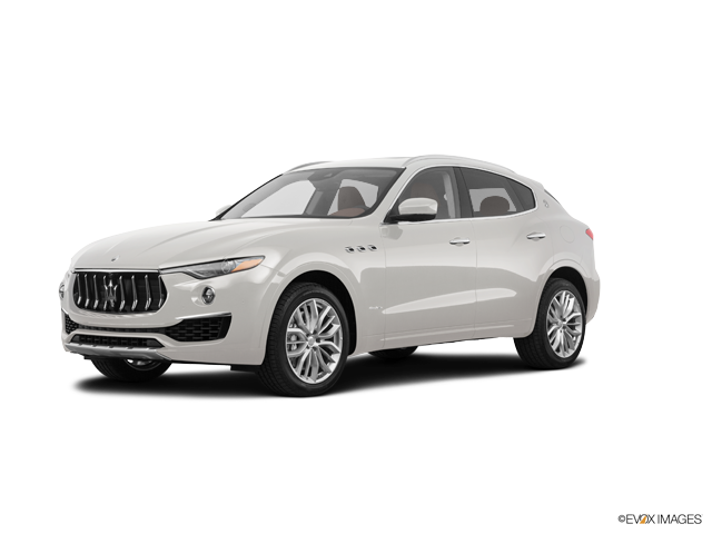 白色瑪莎拉蒂Levante SUV 壁紙 — 純白色瑪莎拉蒂 Levante SUV 在工作室燈光下展示，線條簡潔，細節奢華。