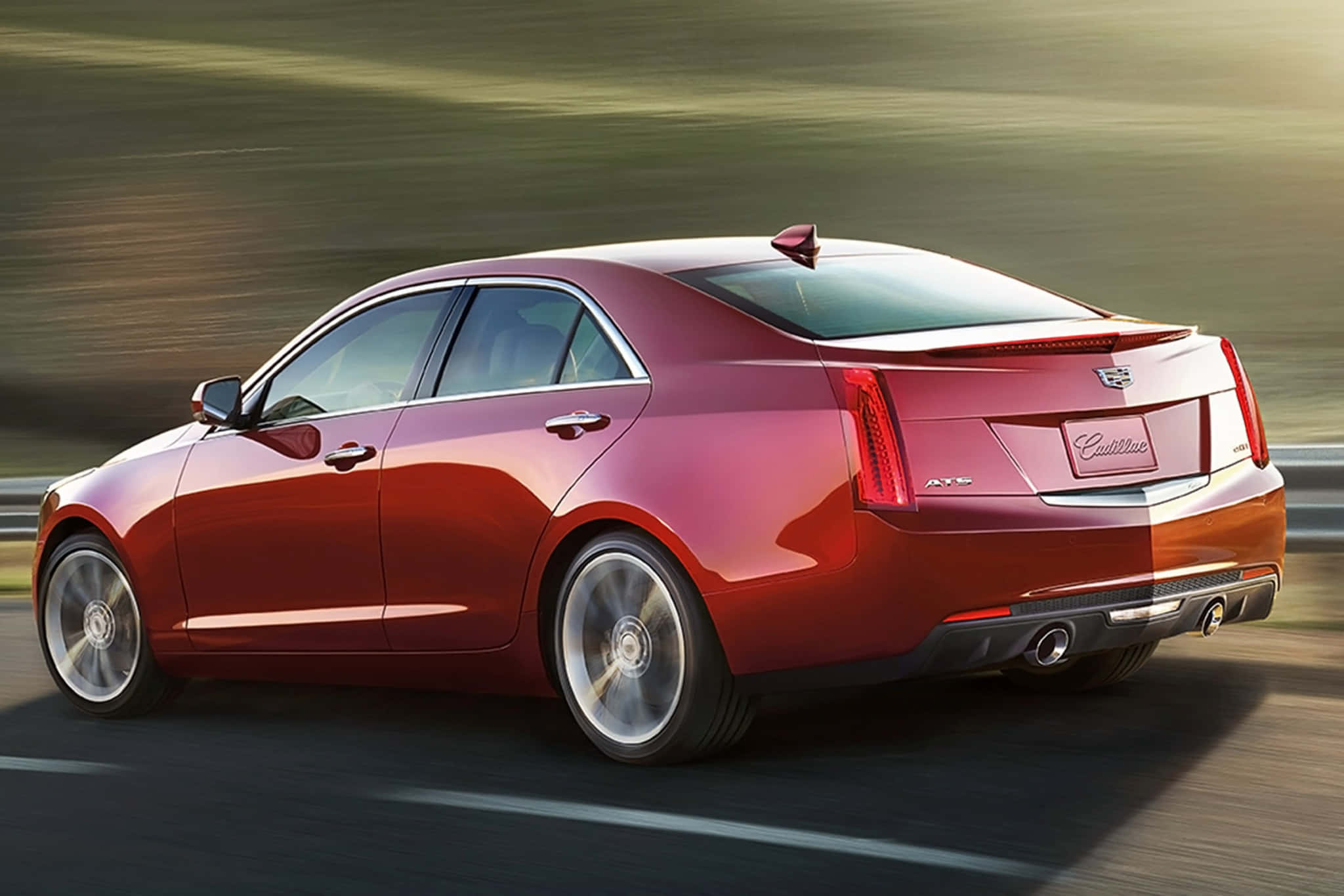 Cadillac Ats 桌布 壁紙 — 一輛亮紅色的Cadillac ATS轎車在黃金時段的高速公路上疾馳，動態模糊強調了速度。