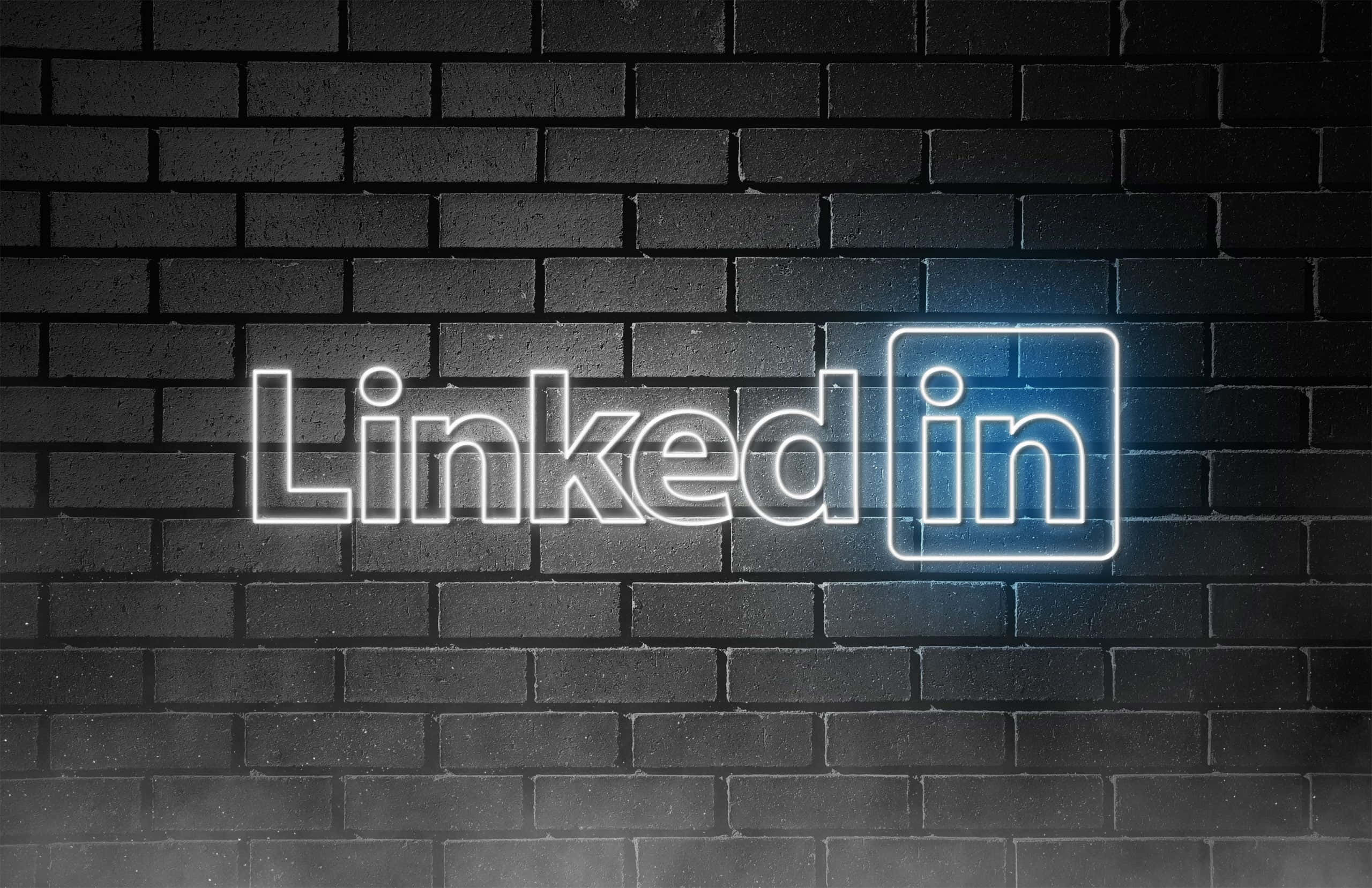 LinkedIn 標誌喺磚牆上 壁紙