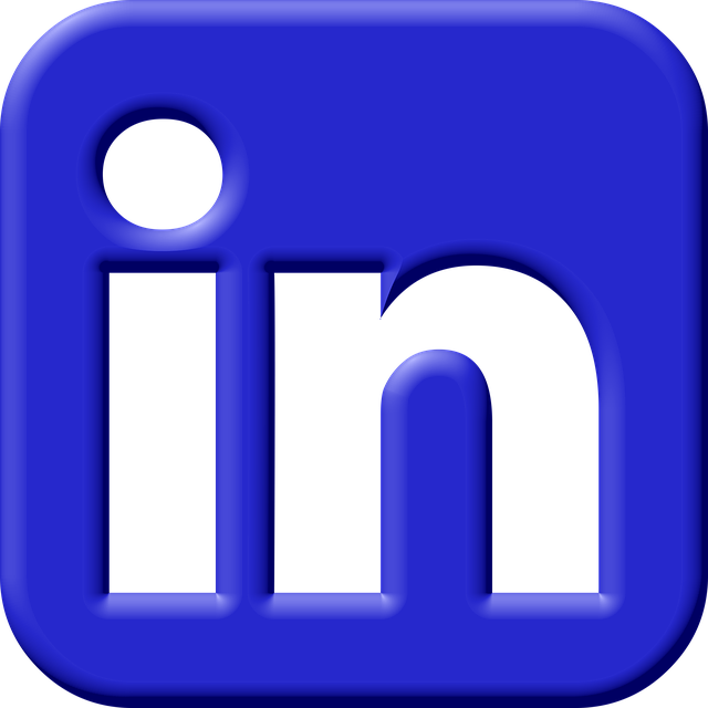 LinkedIn標誌3D渲染 壁紙 — 一個帶有圓角、黑色字體的亮面藍色LinkedIn標誌圖示，背景透明。