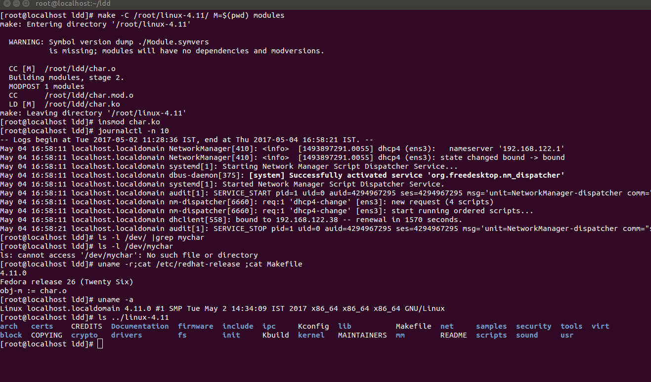 Linux 核心 ls 命令 壁紙 — 一個終端機視窗在深紫色背景上以白色和綠色文字顯示 Linux 系統日誌和命令。