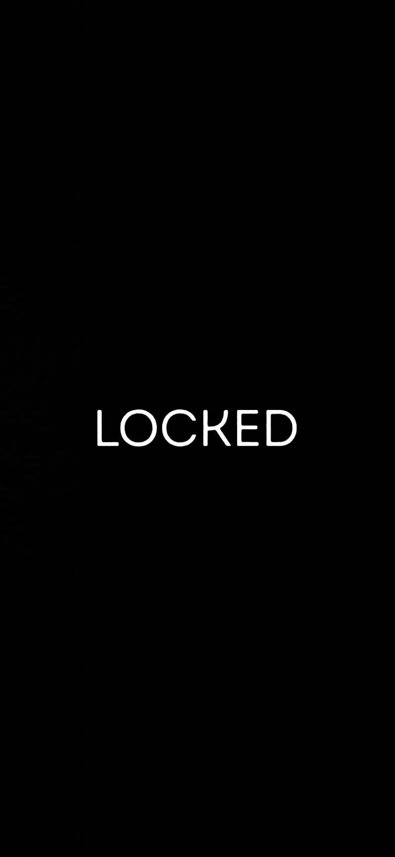 黑色背景，白色居中文字顯示單詞 LOCKED。