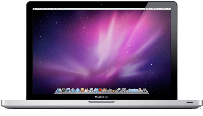 經典設計 Mac Book Pro 壁紙 — 一部銀色 MacBook Pro 手提電腦顯示充滿活力的紫色和粉紅色極光桌布，配有星空和 macOS Dock。
