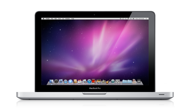 經典MacBook Pro設計 壁紙 — 銀色 MacBook Pro 手提電腦顯示充滿活力的紫色和粉紅色宇宙壁紙，帶有星場和 Dock 圖標，背景為黑色像素化。
