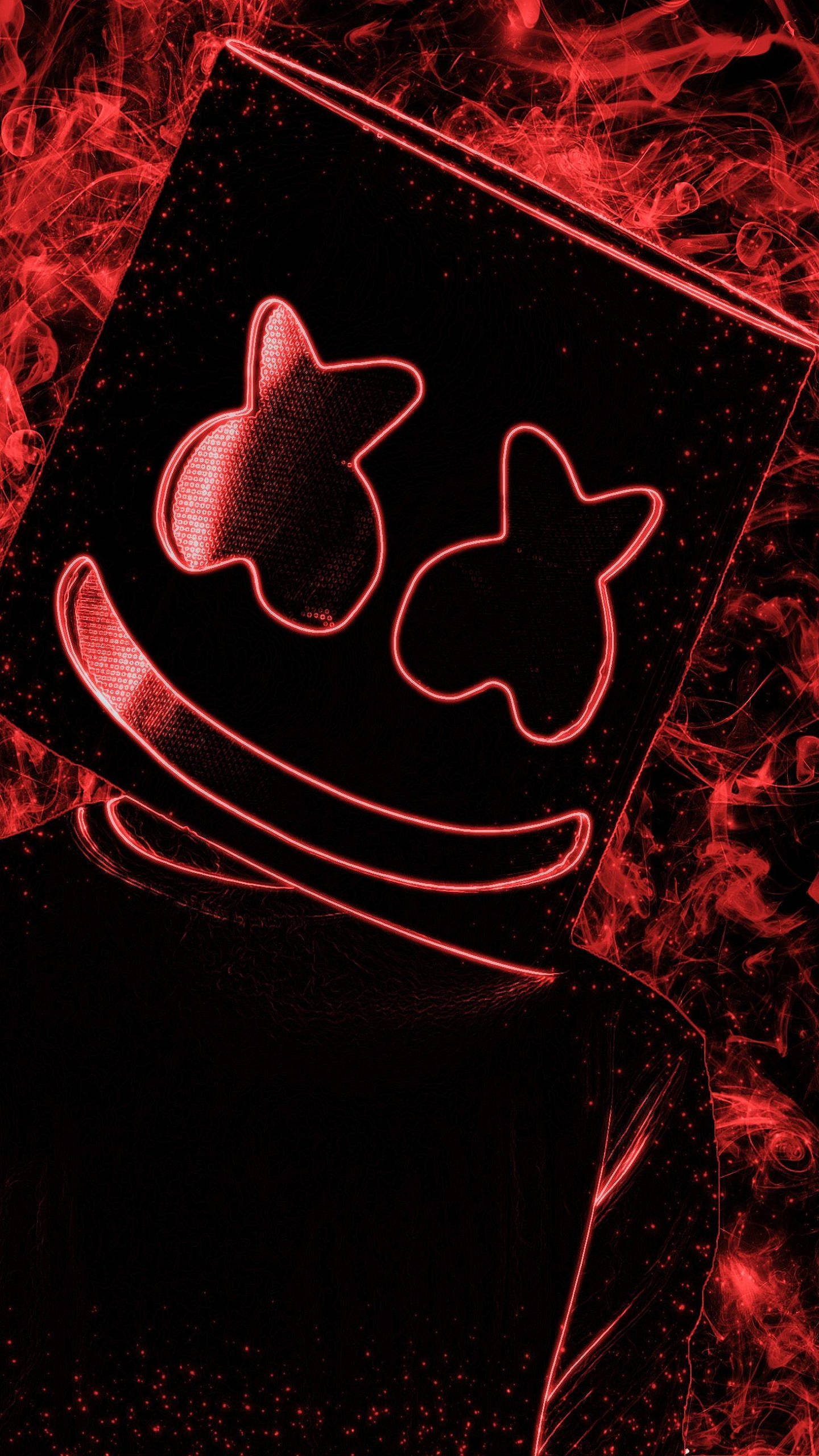 Marshmello iPhone 黑紅配色 壁紙 — 一個發光的紅色輪廓Marshmello面具從旋轉的煙霧中浮現，背景是黑暗的星空。
