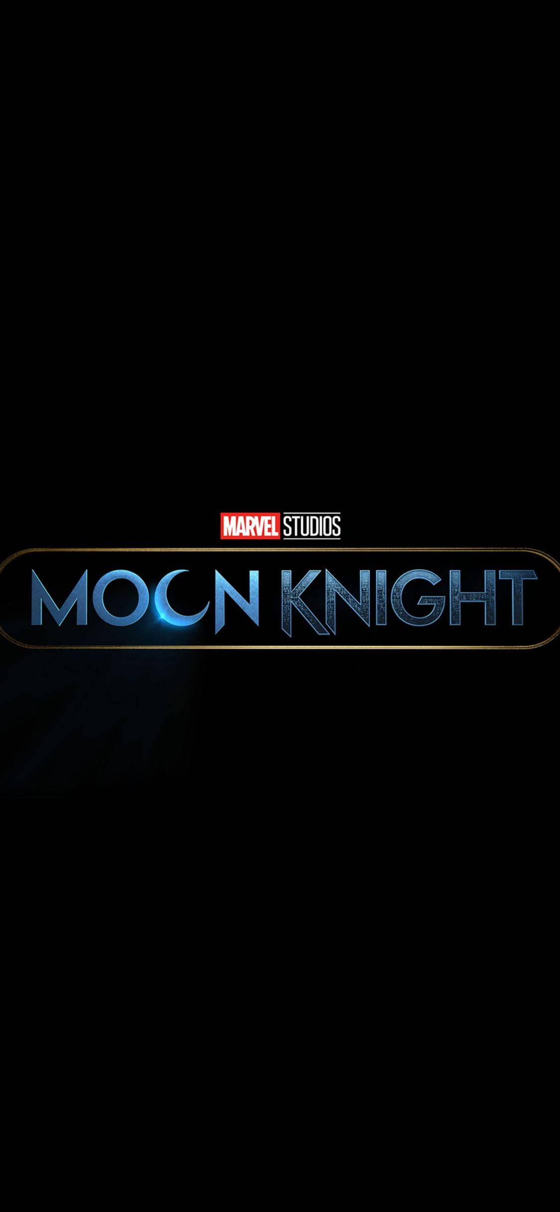 Moon Knight 桌布 壁紙 — Marvel Studios Moon Knight 標題標誌在黑色背景上發出藍色光芒。