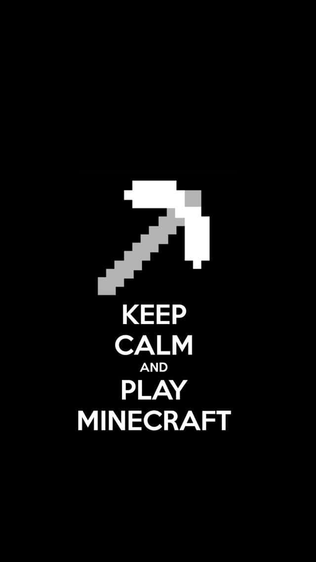保持冷靜，玩 Minecraft 頭像 壁紙 — 像素化白色鎬居中於黑色背景上，並帶有粗體白色文字 keep calm and play minecraft。