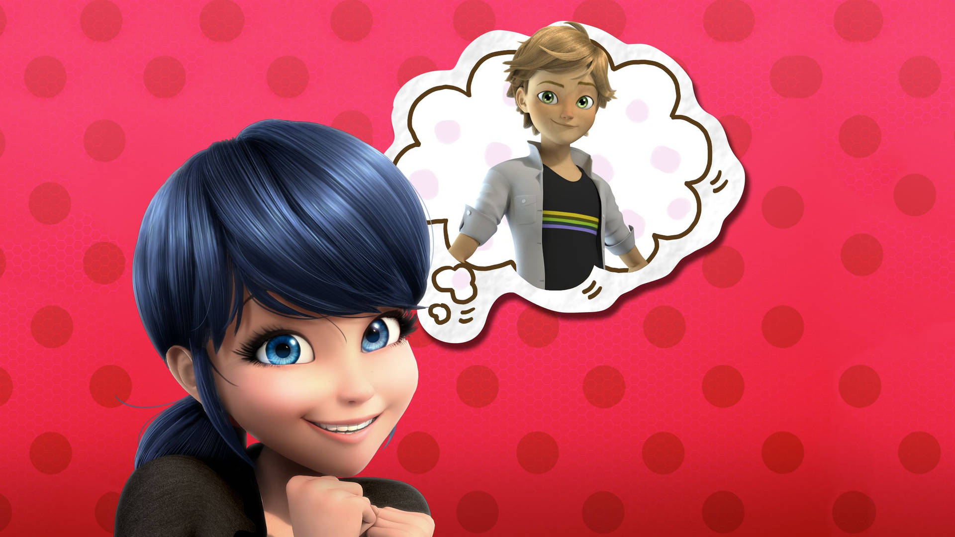 Miraculous Ladybug Marinette 想著 Adrien 壁紙 — 一個快樂的藍髮女孩微笑著，旁邊有一個對話氣泡，裡面顯示一個男孩，背景是充滿活力的粉紅色圓點圖案。