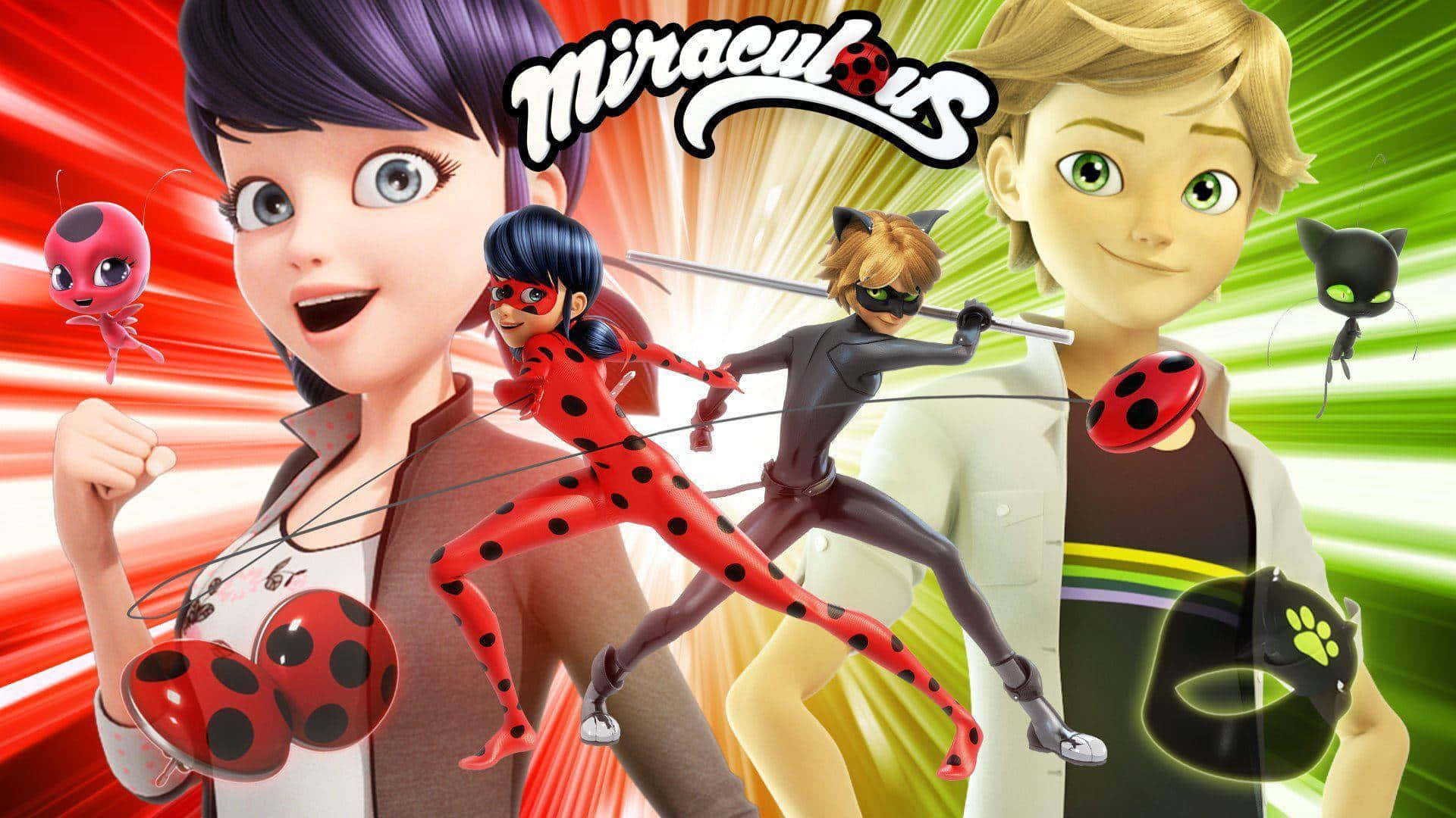  壁紙 — 來自 Miraculous 的充滿活力的動漫角色在動態的紅色和綠色能量爆發背景下躍入行動。