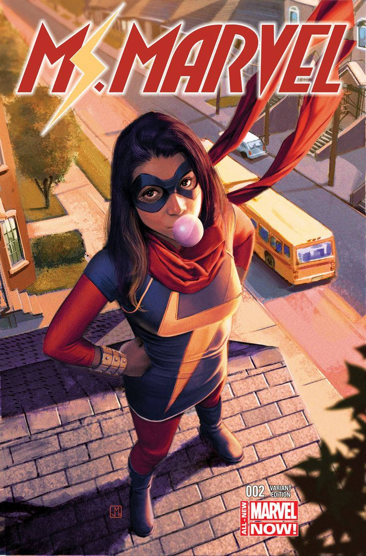 Ms Marvel 漫畫海報 壁紙 — Ms Marvel 自信地站在陽光普照的人行道上，吹著泡泡，一輛黃色校車駛過。