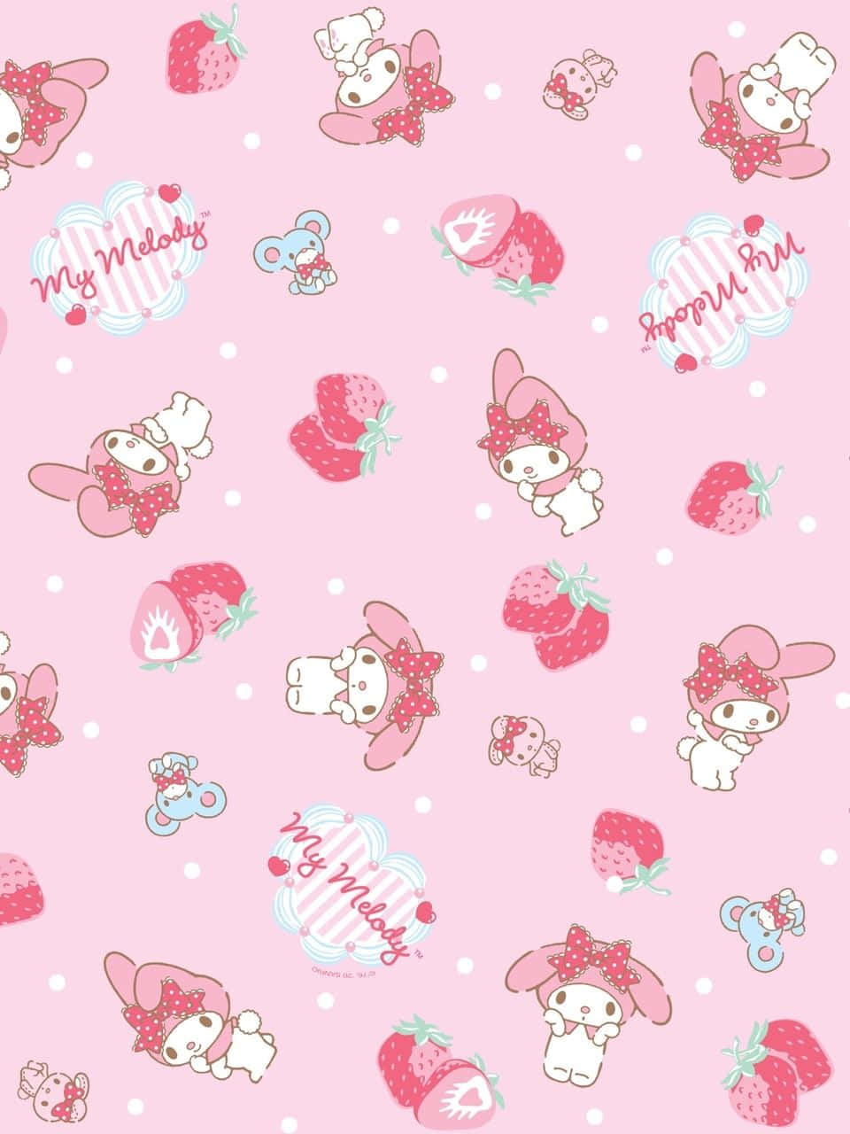 My Melody 粉紅 Y2K 背景 壁紙 — 粉紅色牆紙圖案，上面有My Melody角色和草莓散落在圓點背景上。