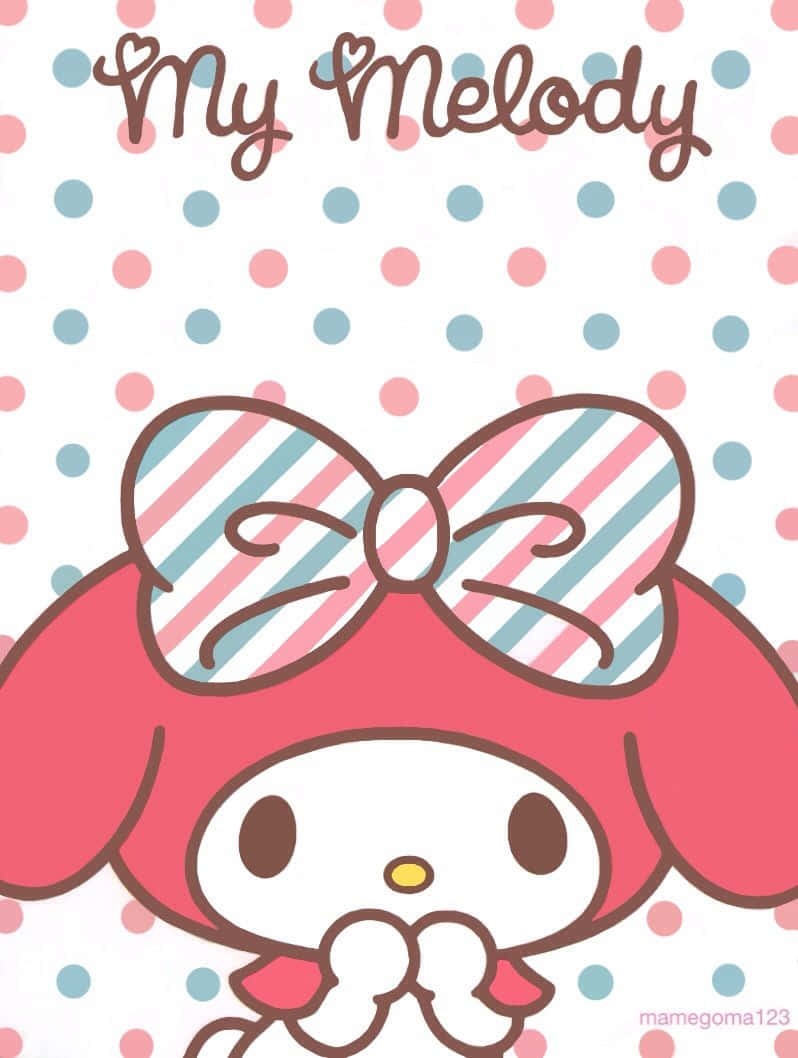 My Melody 卡通角色，戴著一個大條紋蝴蝶結，背景是波點圖案。