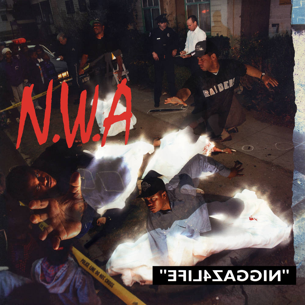 N.W.A.《Niggaz4Life》1991年專輯封面 壁紙 — 一個粗糙的夜晚場景顯示人物在暴力城市環境中，有警察膠帶和發光的白色屍體。