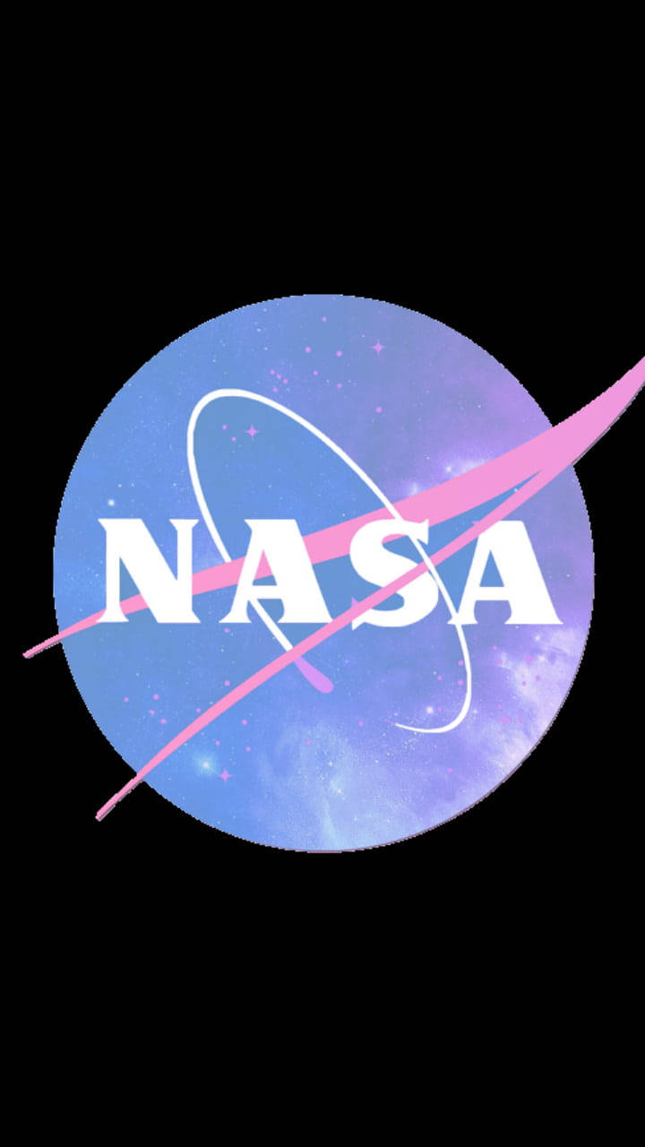 帶有粉紅色和藍色宇宙背景的NASA標誌。 — Nasa GIF 壁紙