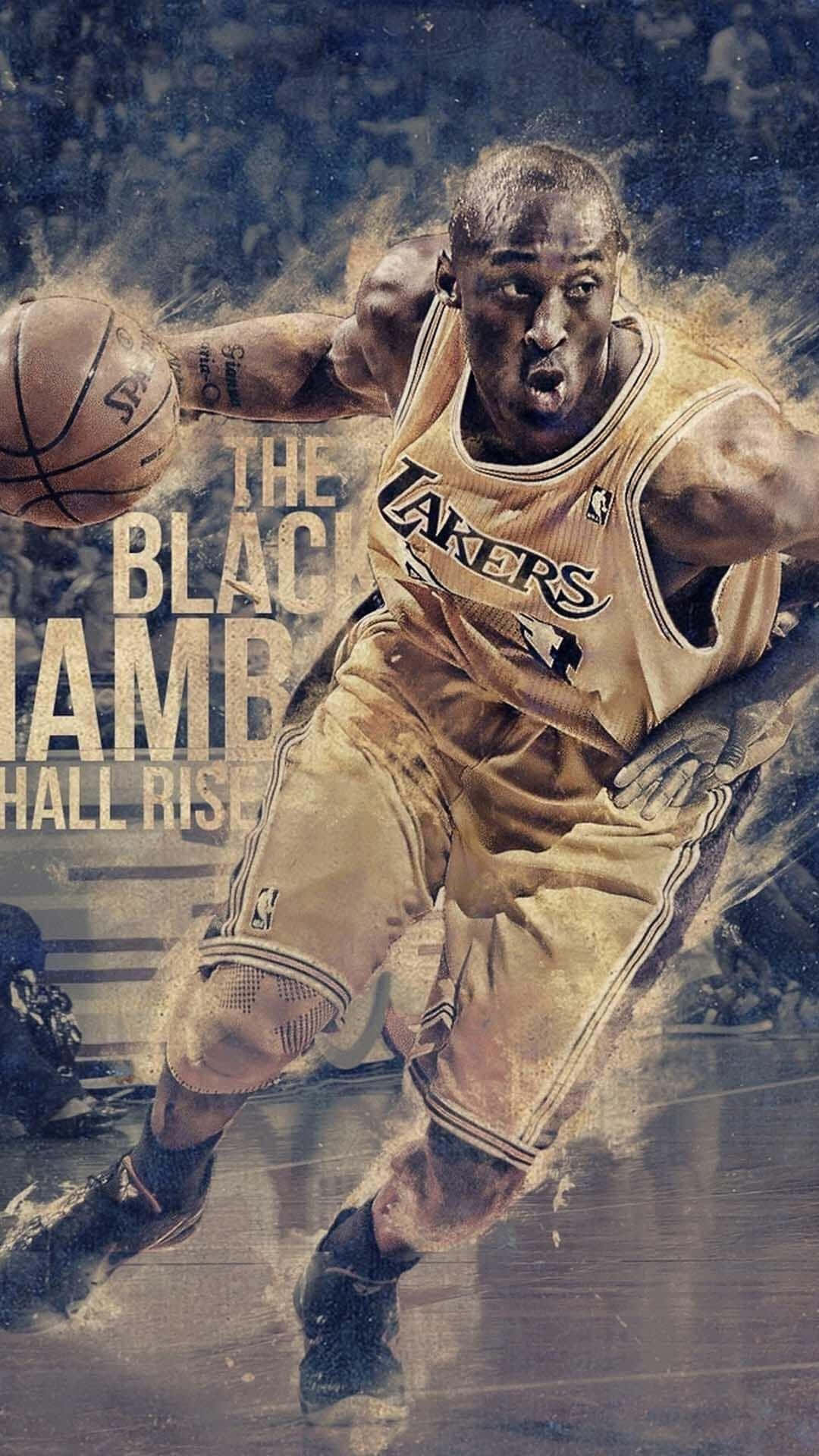 熱情籃球迷展示對最愛 NBA 球隊的支持 壁紙 — 一幅充滿動感的數碼藝術肖像，描繪身穿湖人隊球衣的高比·拜仁，在粗糙紋理背景前專注地運球。