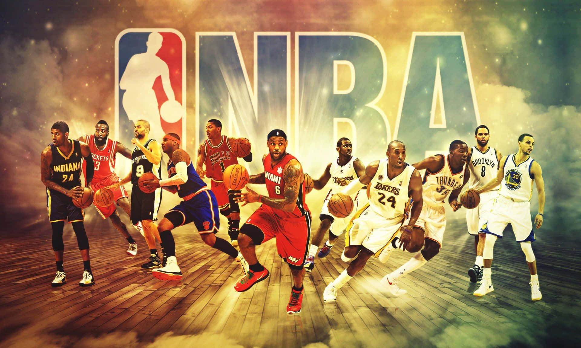 NBA 籃球運動員在金色燈光下於木質球場上移動。