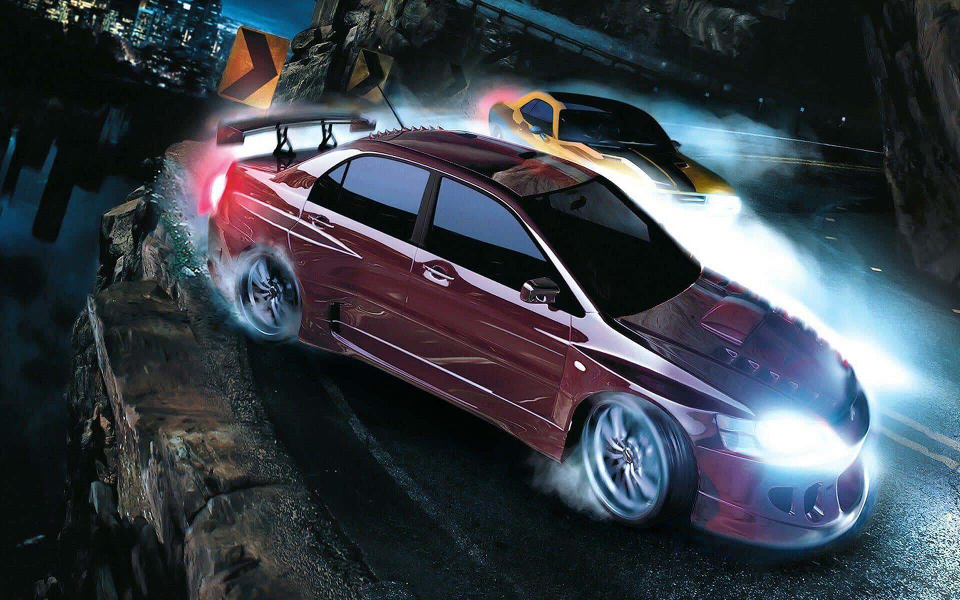 《Need For Speed》中的激烈追逐 壁紙 — 一輛栗色跑車在夜間於岩石城市道路上漂移，車頭燈閃爍，輪胎冒煙。