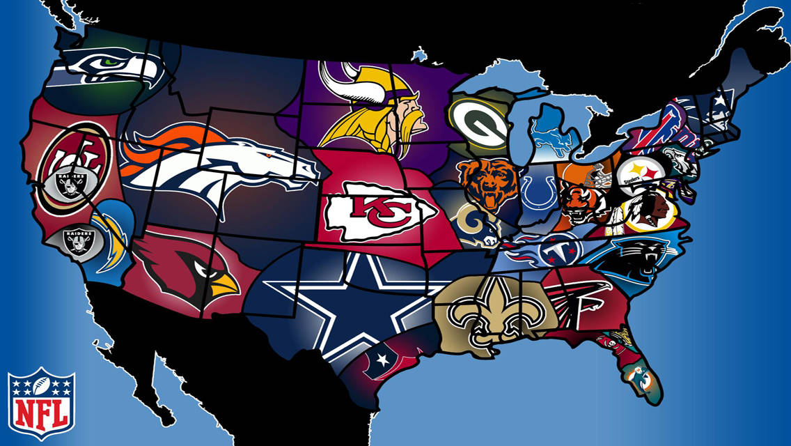 NFL 各州隊標誌地圖 壁紙 — 一幅充滿活力的美國地圖，每個州都填滿了NFL球隊標誌，並以球隊顏色突出顯示。