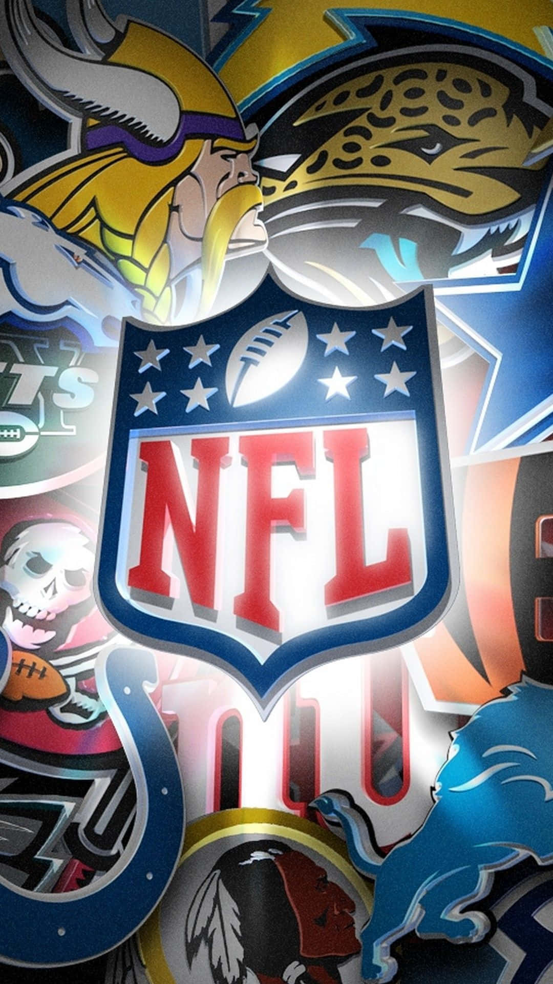 NFL標誌藝術圖 壁紙 — 充滿活力的NFL球隊標誌拼貼，圍繞著中央的NFL盾牌標誌。