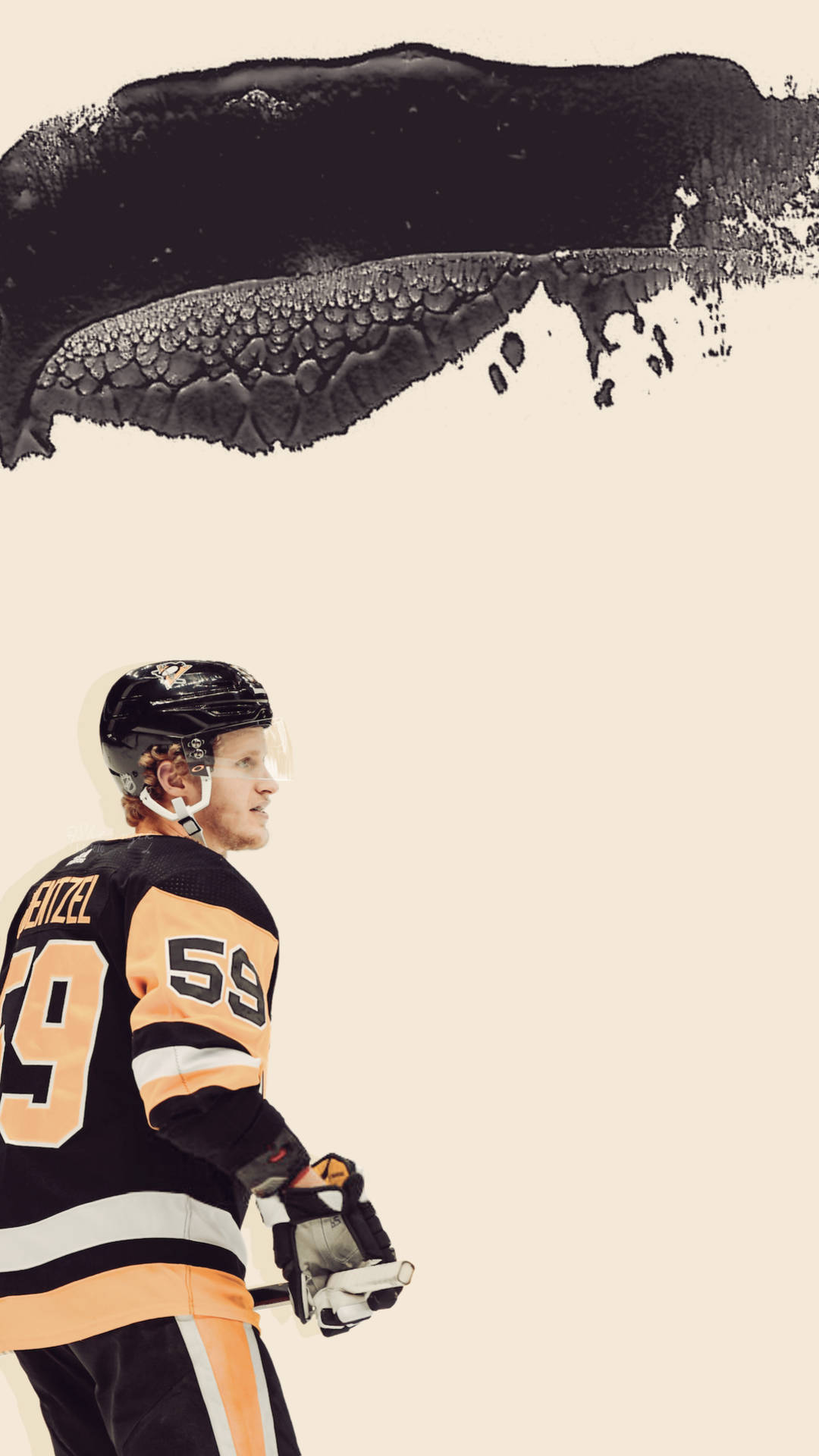 NHL左翼球員傑克·古恩策爾 壁紙 — 一名身穿黑金色球衣的曲棍球運動員站在米色背景上戲劇性的黑色墨水飛濺之下。